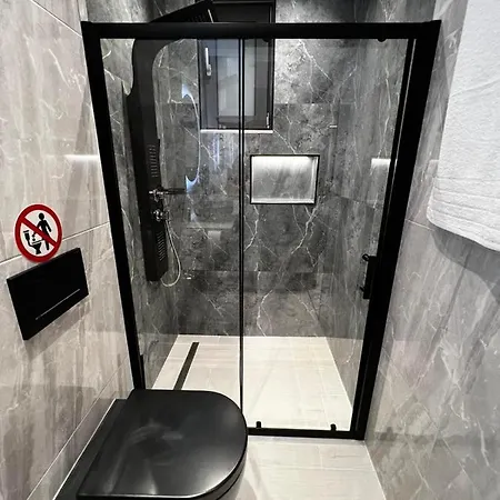 Compass Luxury Daire Rhodes City
