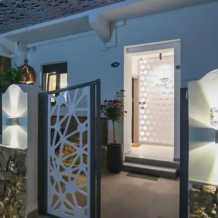 Compass Luxury Daire